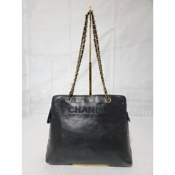 CHANEL Handbags - Authentic Chanel Vintage Caviar Leather Sac Shopping Shoulder Bag Black